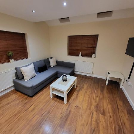 לונדון Great Apartment Next To Tooting Bec Tube Station! מראה חיצוני תמונה
