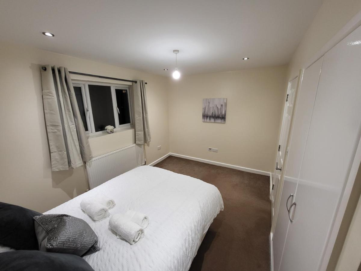 לונדון Great Apartment Next To Tooting Bec Tube Station! מראה חיצוני תמונה