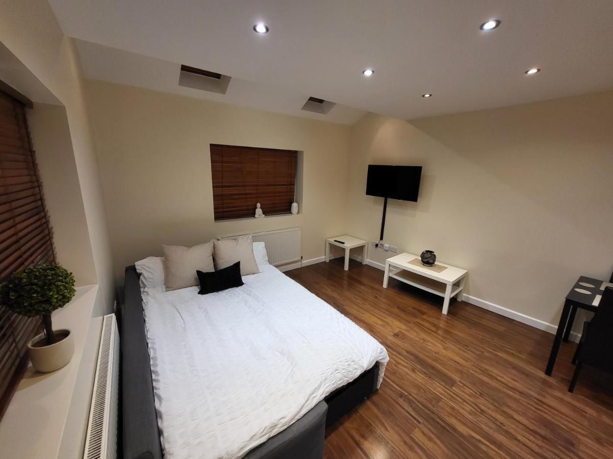 לונדון Great Apartment Next To Tooting Bec Tube Station! מראה חיצוני תמונה