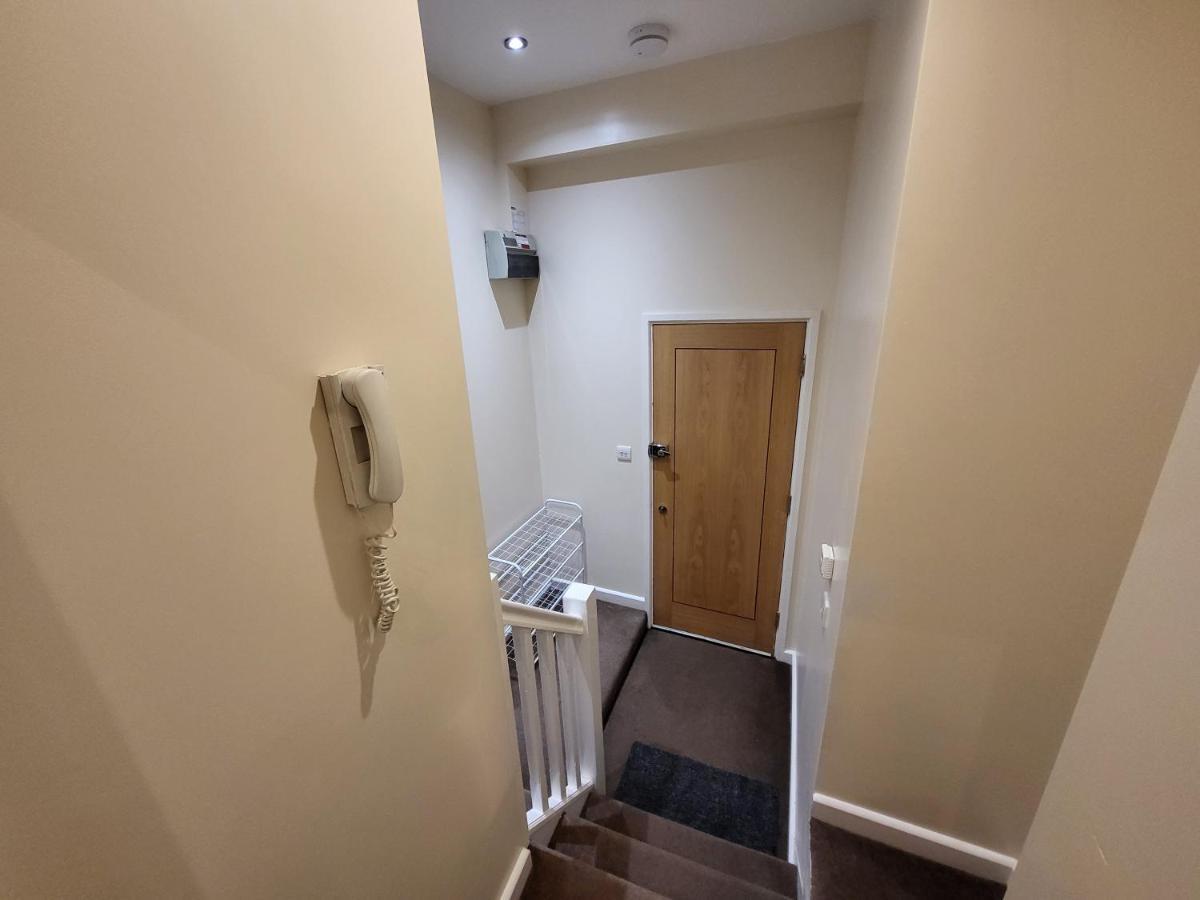 לונדון Great Apartment Next To Tooting Bec Tube Station! מראה חיצוני תמונה