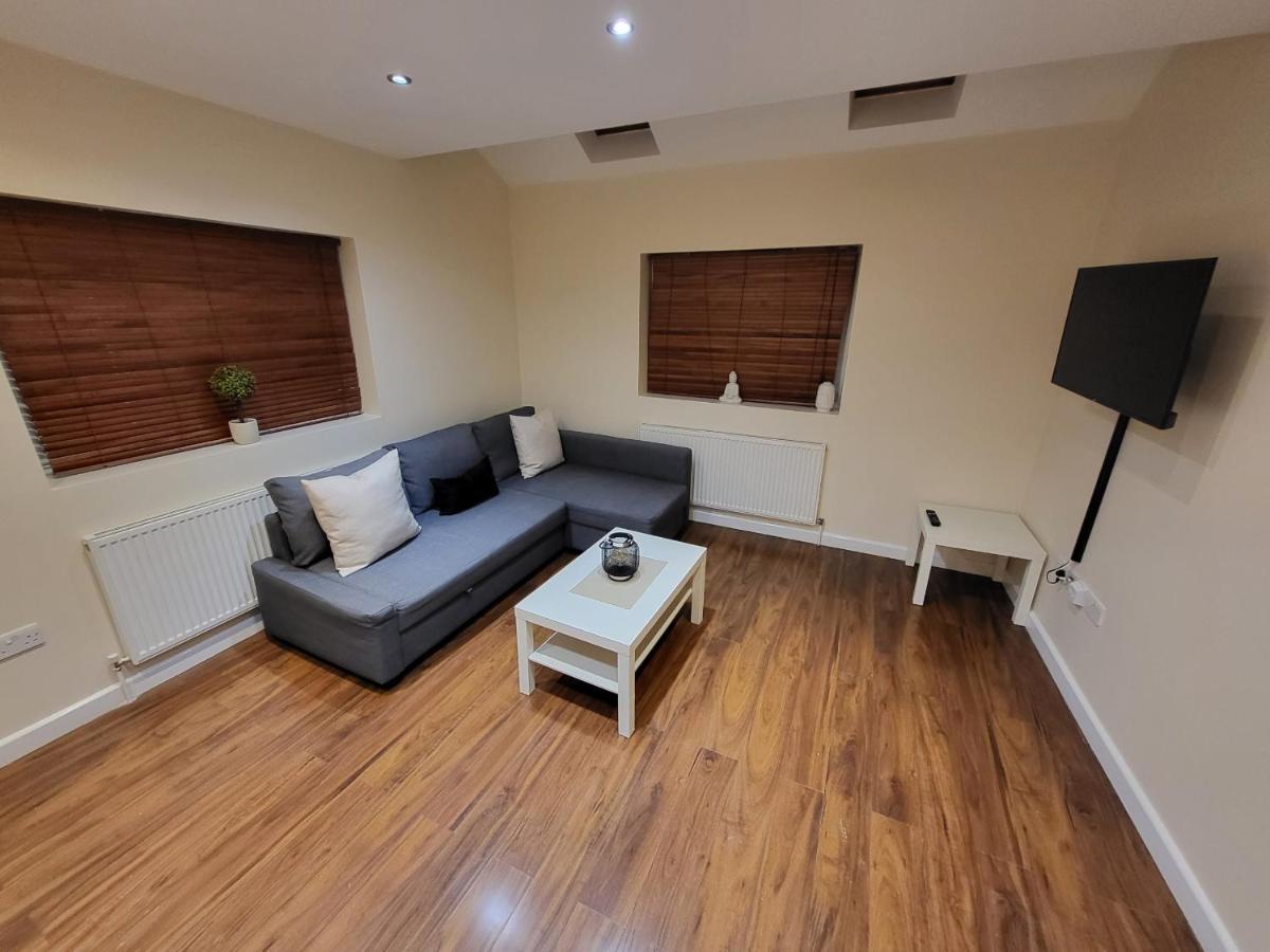 לונדון Great Apartment Next To Tooting Bec Tube Station! מראה חיצוני תמונה