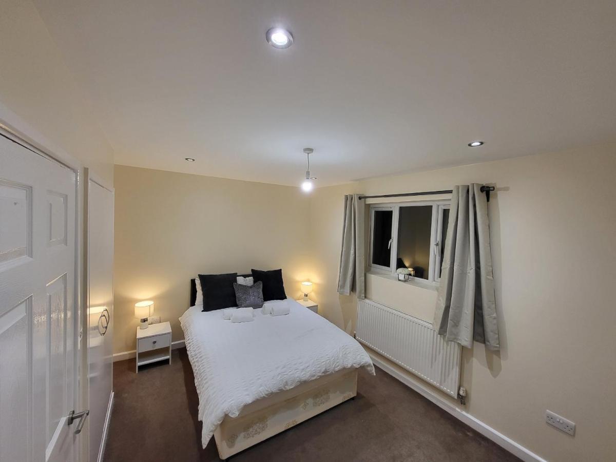 לונדון Great Apartment Next To Tooting Bec Tube Station! מראה חיצוני תמונה